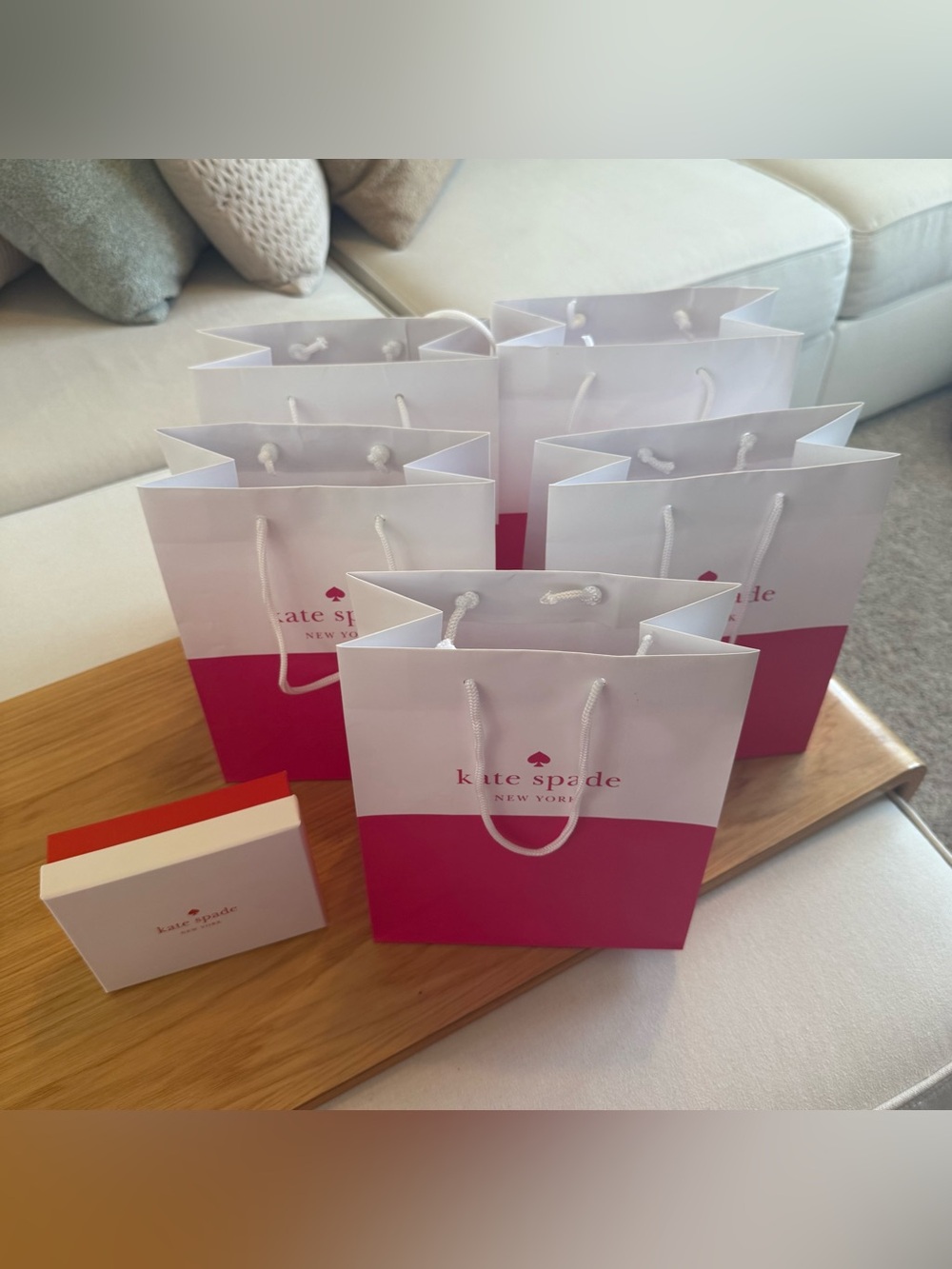kate spade Pink and White Gift Bag & Box Set bridal shower party decor - Picture 15 of 16
